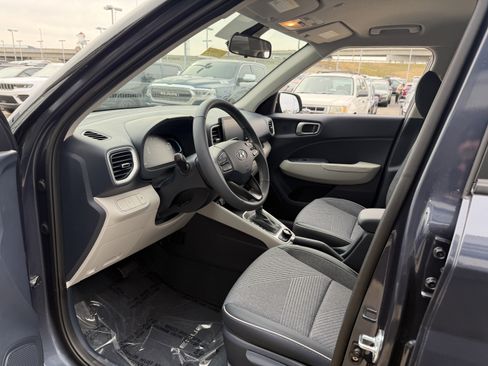 New 2026 Hyundai Venue SEL image 26