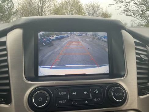 Used 2016 GMC Yukon Denali w/ Open Road Package image 22