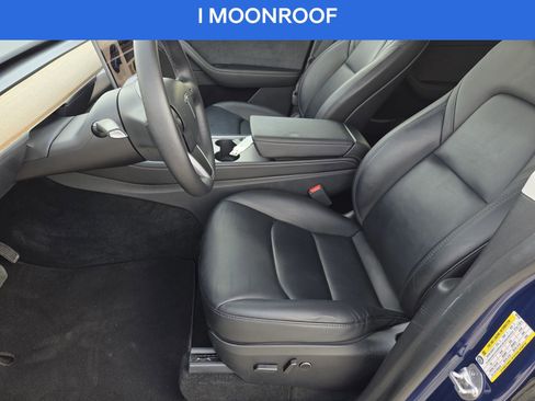 Used 2023 Tesla Model Y 2WD image 12