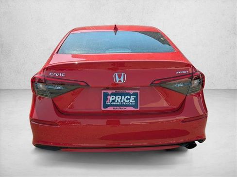 Used 2023 Honda Civic Sport image 6