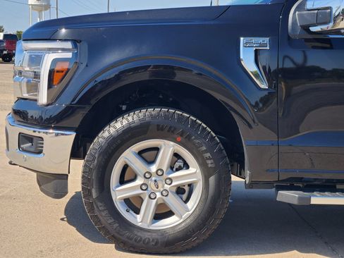 New 2026 Ford F150 Lariat AWD/4WD image 9