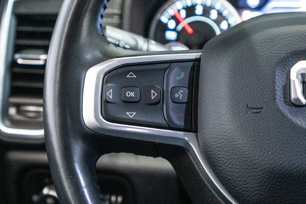 Used 2022 RAM 1500 Laramie AWD/4WD image 19