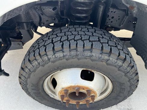 Used 2006 Ford F350 XL AWD/4WD image 13