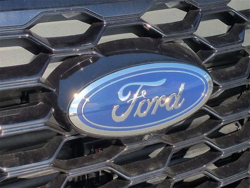 New 2026 Ford Explorer ST-Line image 12