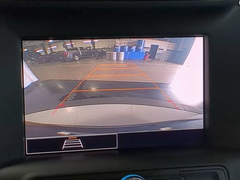 Used 2023 GMC Terrain SLE w/ Driver Convenience Package FWD image 35