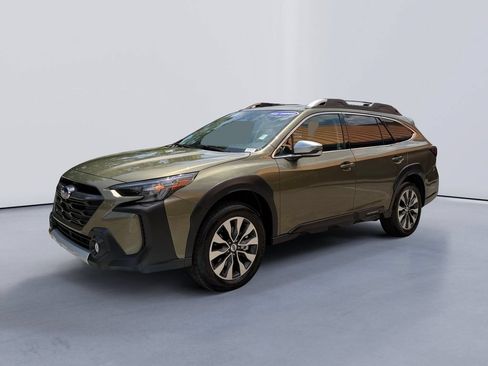 Certified 2025 Subaru Outback Touring XT AWD/4WD image 7
