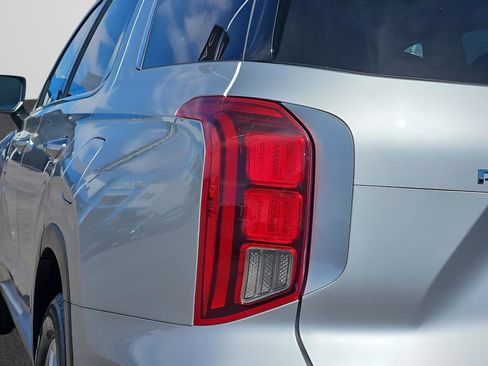 Used 2024 Hyundai Palisade SEL image 9