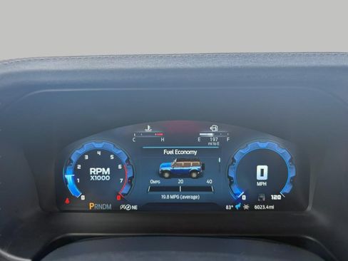 Used 2025 Ford Bronco Badlands AWD/4WD image 18