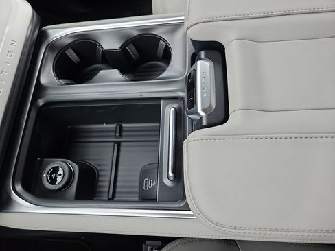 New 2026 Ford Expedition Max Active RWD image 28