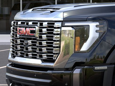 New 2026 GMC Sierra 2500 Denali w/ Technology Package AWD/4WD image 13
