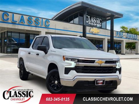 Used 2024 Chevrolet Silverado 1500 LT RWD image 1