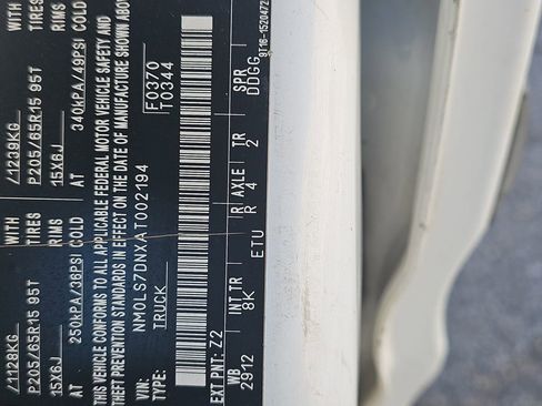 Used 2010 Ford Transit Connect XLT FWD image 34