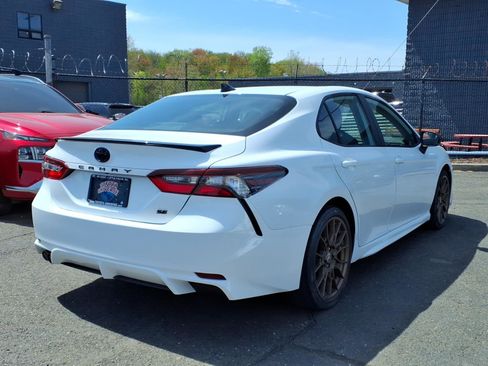 Certified 2023 Toyota Camry SE FWD image 6