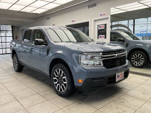 Used 2024 Ford Maverick Lariat FWD image 1
