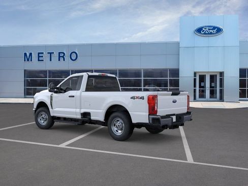 New 2026 Ford F250 XL w/ XL Chrome Package AWD/4WD image 5