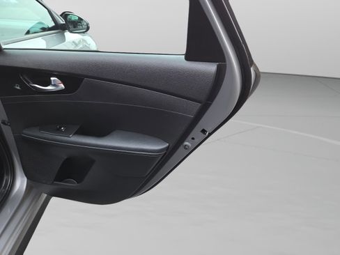 Used 2024 Kia Forte GT-Line image 34