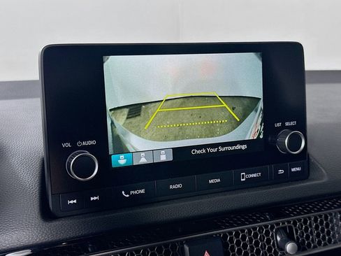 Used 2023 Honda Civic Sport image 9