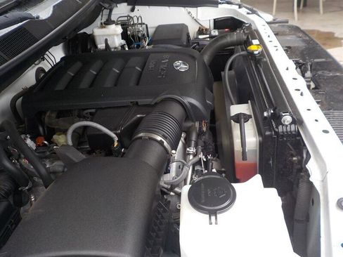 Used 2017 Toyota Tundra SR5 w/ TRD Off Road Package image 44