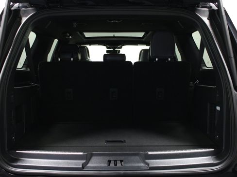 Used 2024 Lincoln Navigator L Reserve w/ Monochromatic Package AWD/4WD image 15