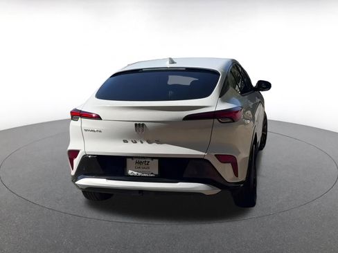 Used 2025 Buick Envista Sport Touring image 14