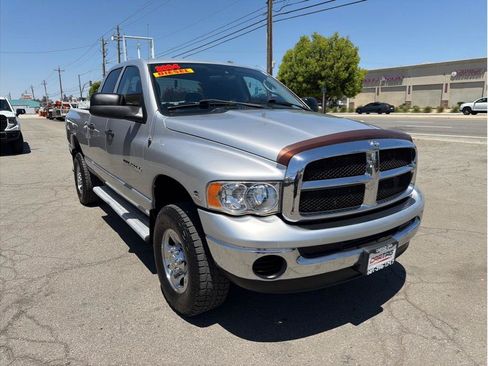Used 2004 Dodge Ram 2500 Truck SLT w/ Trailer Tow Group AWD/4WD image 4