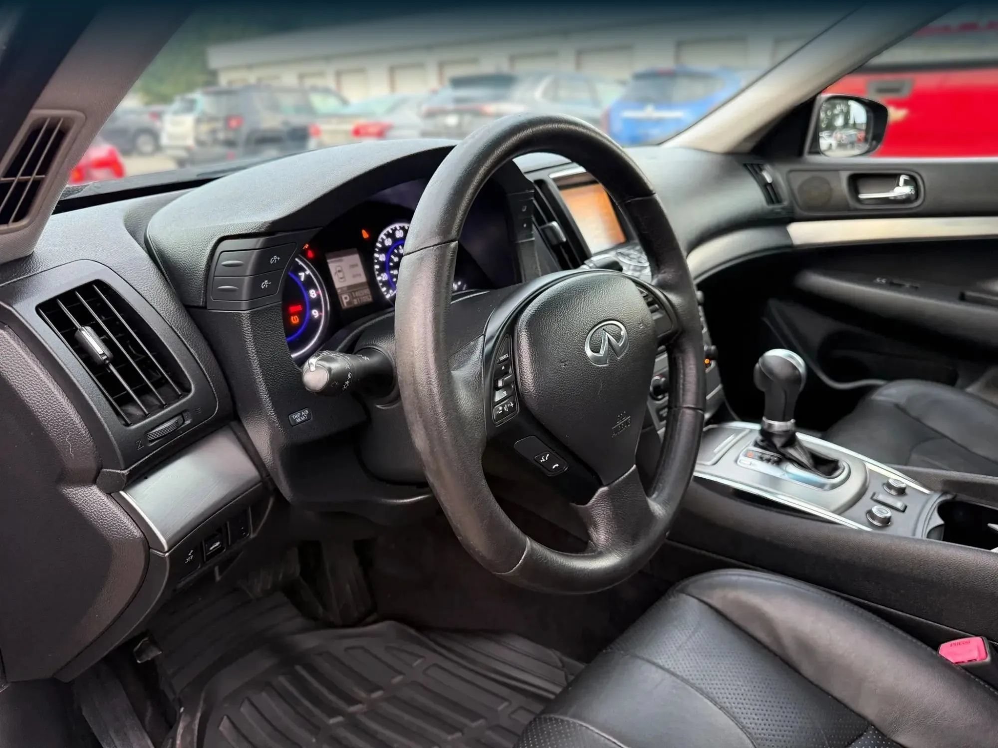 Used 2011 INFINITI G25 x w/ Moonroof Pkg AWD/4WD image 17