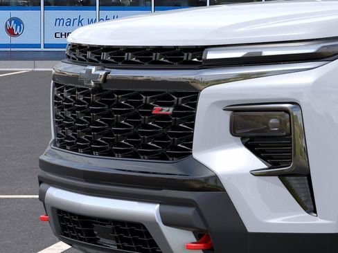 New 2026 Chevrolet Traverse Z71 w/ LPO, Illumination Package image 37