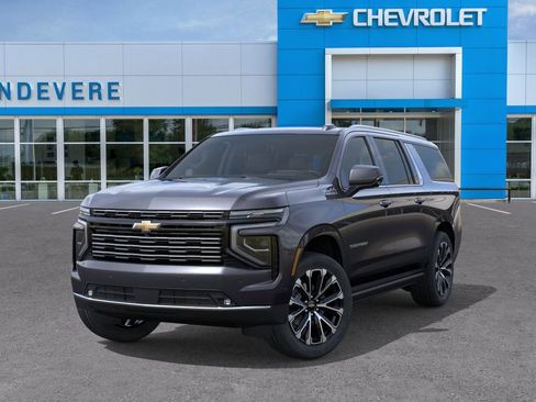 New 2026 Chevrolet Suburban High Country AWD/4WD image 8