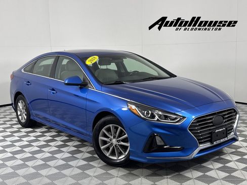 Used 2018 Hyundai Sonata SE image 1