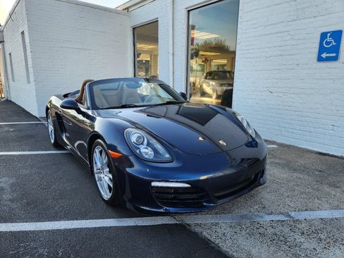 Used 2014 Porsche Boxster RWD image 2