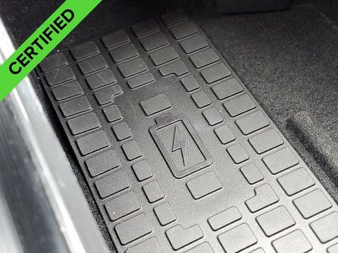 Used 2023 Lincoln Corsair AWD w/ Equipment Group 101A image 21