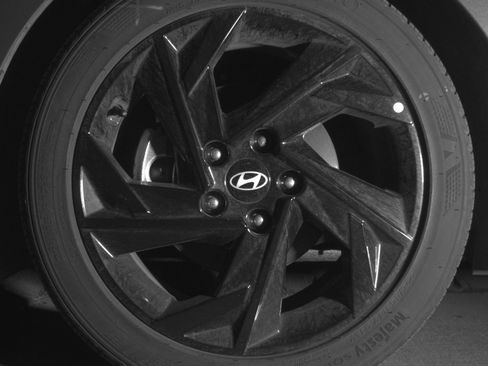 Used 2026 Hyundai Elantra Sport FWD image 15