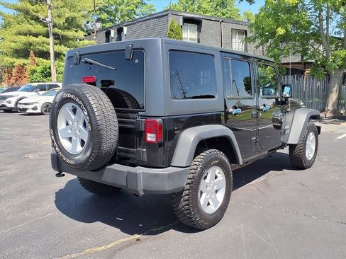 Used 2018 Jeep Wrangler Unlimited Sport S AWD/4WD image 26