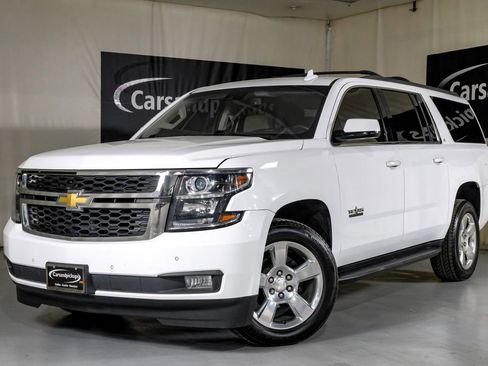 Used 2019 Chevrolet Suburban LT w/ Texas Edition Package image 4