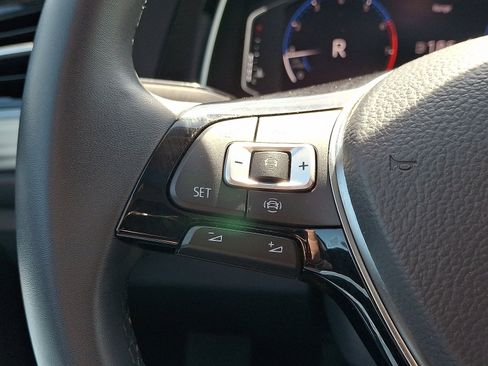 Used 2020 Volkswagen Jetta SEL FWD image 23