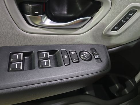 Certified 2025 Honda Pilot EX-L image 25