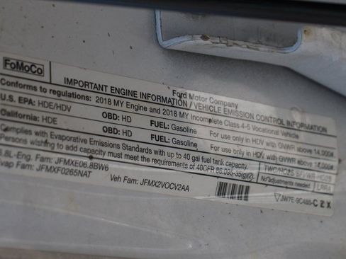 Used 2018 Ford F550 2WD Regular Cab Super Duty image 18