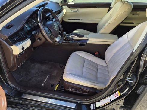 Used 2018 Lexus ES 350 image 9