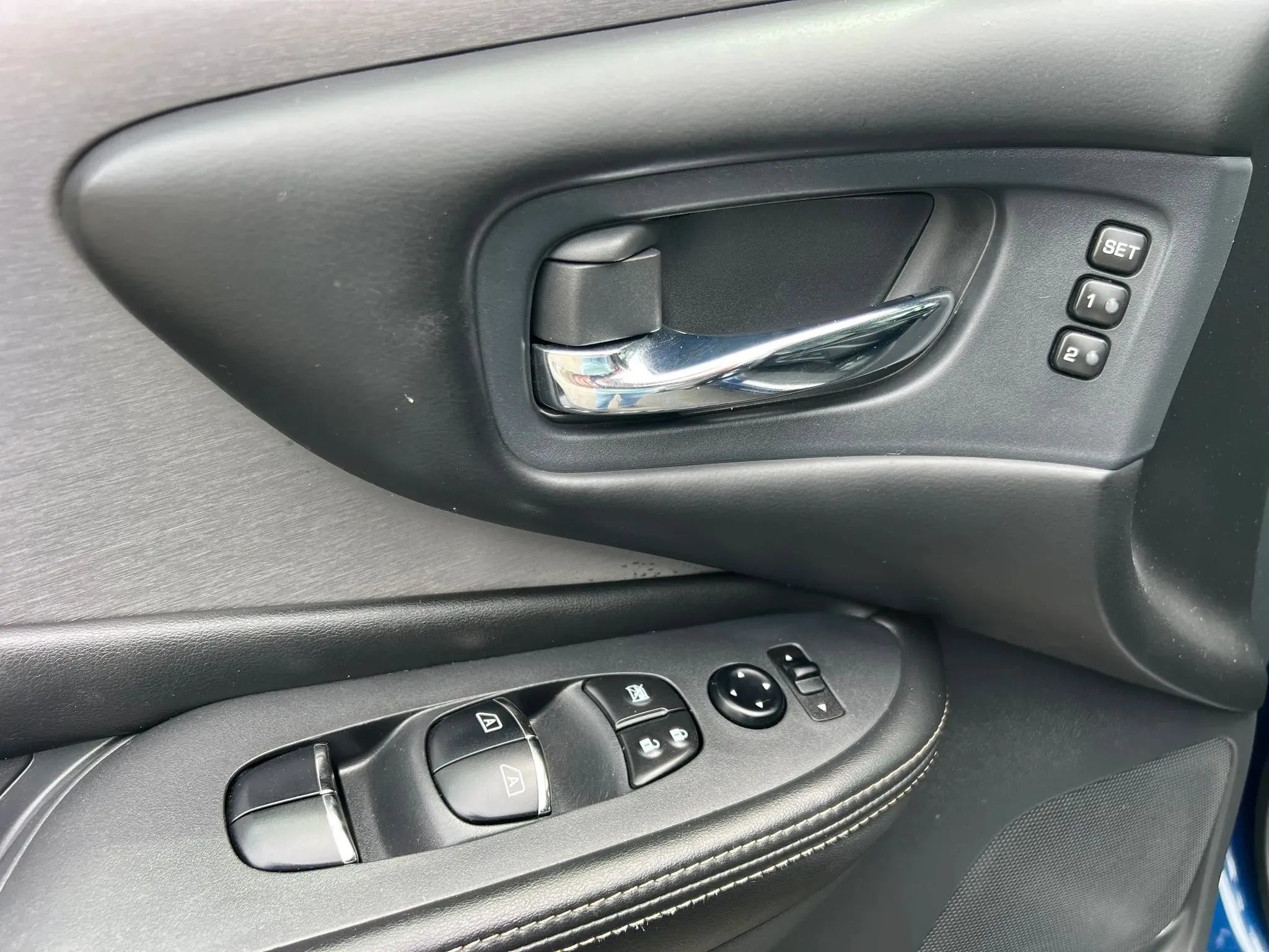 Used 2020 Nissan Murano SL w/ Moonroof Package AWD/4WD image 34