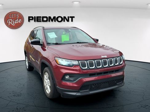 Certified 2022 Jeep Compass Latitude image 5