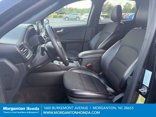 Used 2025 Ford Escape ST-Line AWD/4WD image 11