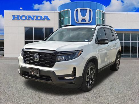 Used 2022 Honda Passport Elite image 4