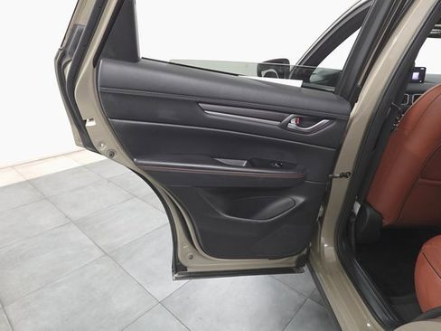 Used 2024 MAZDA CX-5 Carbon Edition image 22