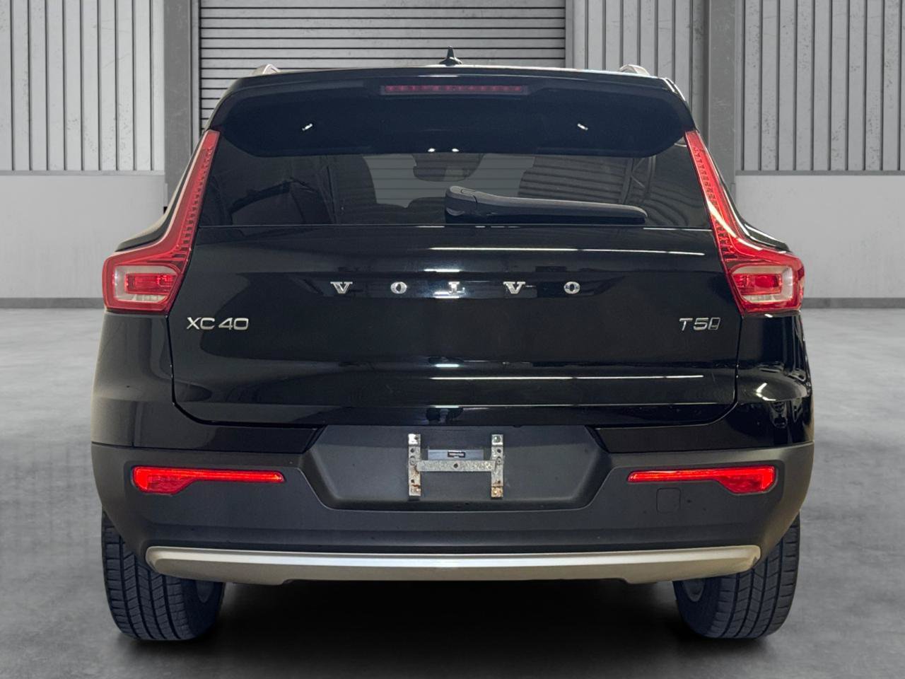 Used 2019 Volvo XC40 T5 Momentum AWD/4WD image 10