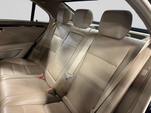 Used 2013 Mercedes-Benz S 550 image 22