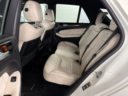 Used 2012 Mercedes-Benz ML 63 AMG 4MATIC image 14