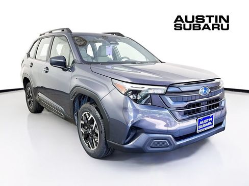 Used 2025 Subaru Forester AWD/4WD image 1