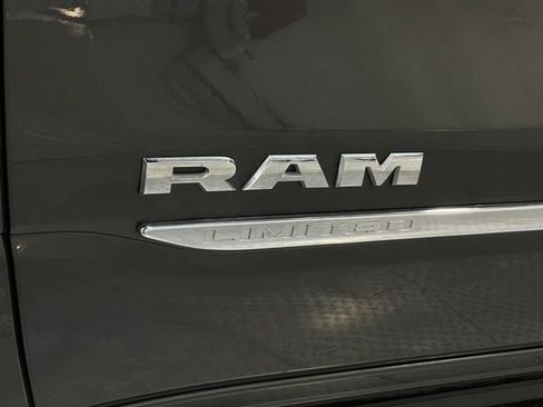 Used 2019 RAM 1500 Limited image 40