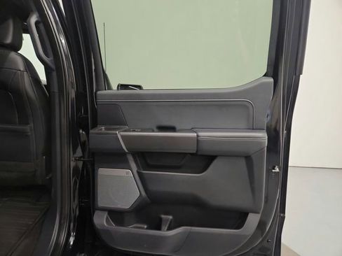 Used 2025 Ford F150 Lariat AWD/4WD image 39