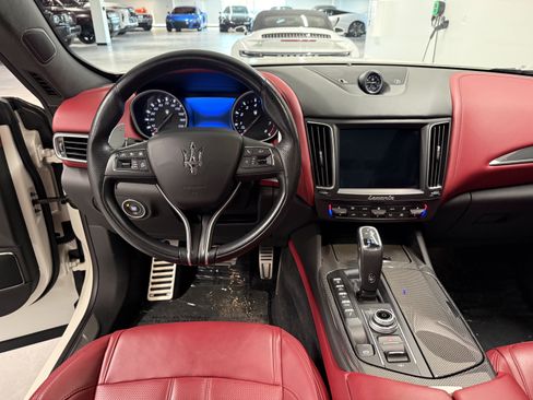 Used 2019 Maserati Levante S GranSport AWD/4WD image 11